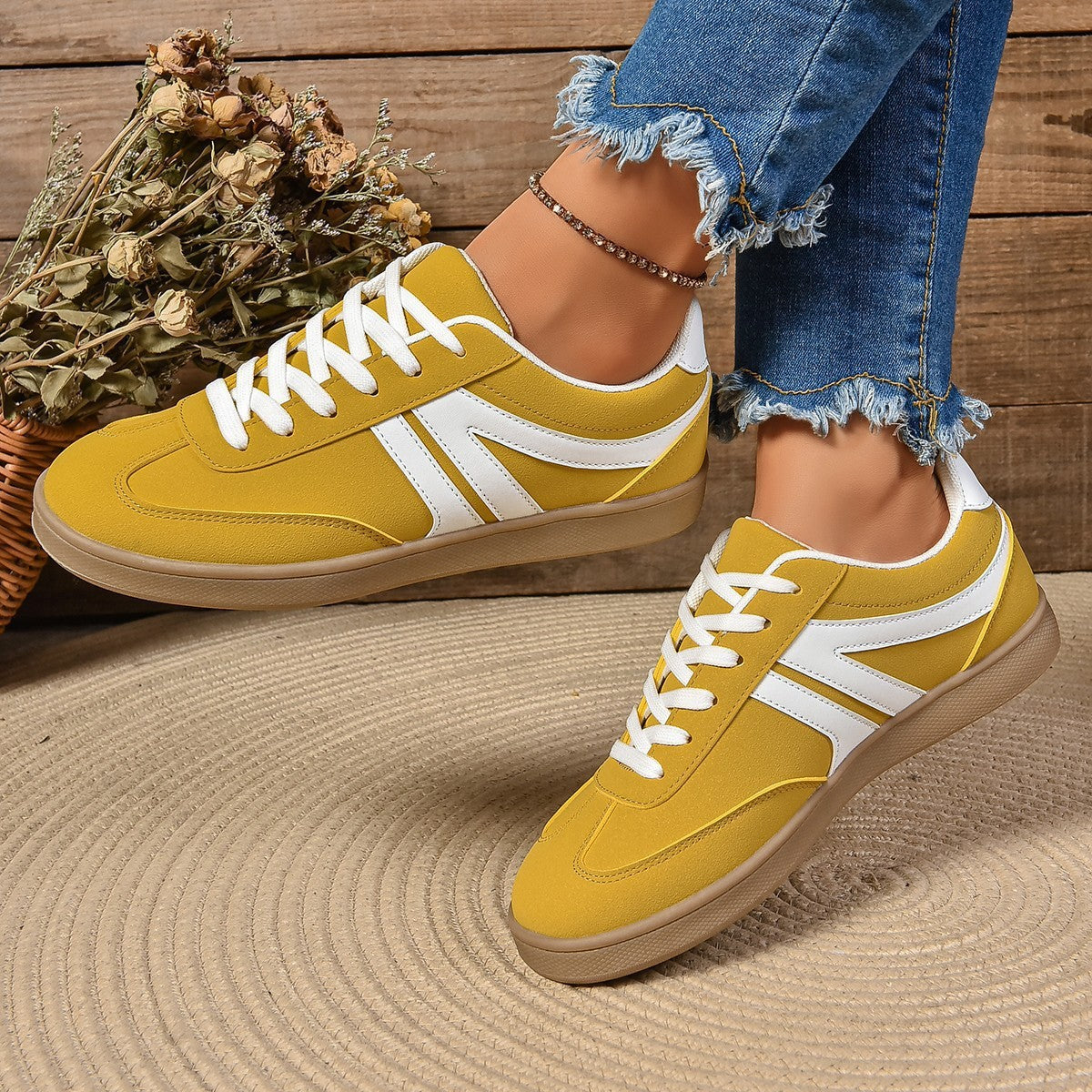 Women Sports Slip On Casual Shoes