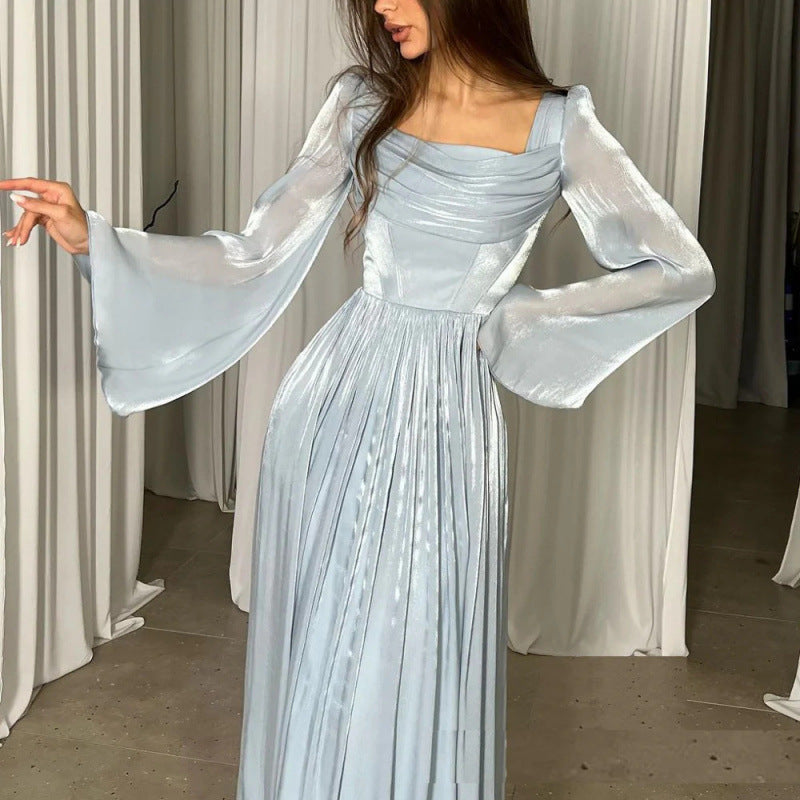 Slim-fitting High Waist Dress