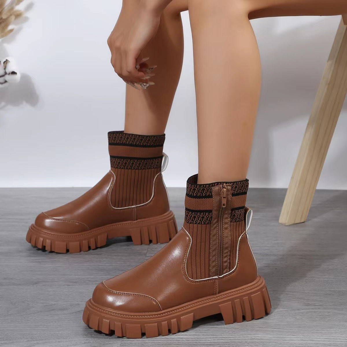 Fashion Mid-tube Boots With Zipper Design Non-slip Thick Sole