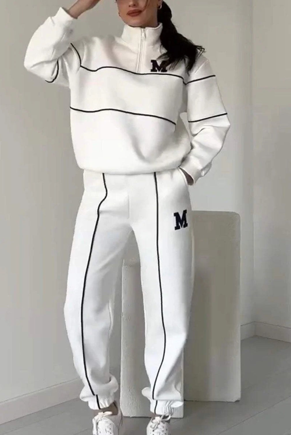Women's 2 Piece Hoodless Pullover Sweatshirt