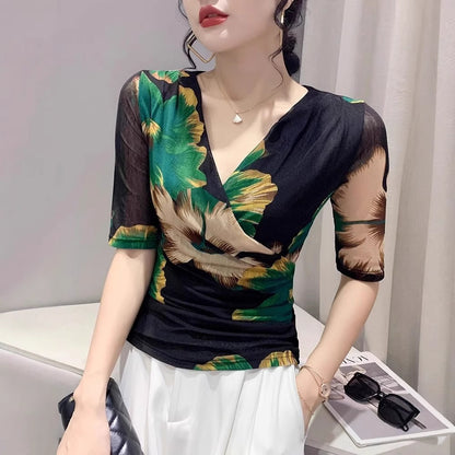 Printed V-neck Half Sleeve Top