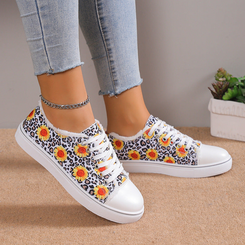 Versatile Flat Bottomed Lace Up Canvas Shoes