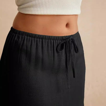 Slim Fit Skirt